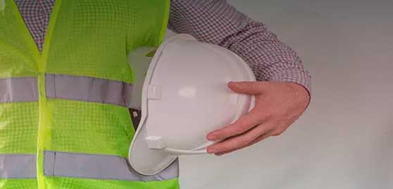 Servicio de mantenimiento de puertas industriales y muelles de carga de Errece LS